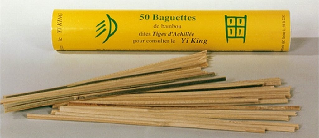 50 baguettes de bambou dites tiges d’achillée pour consulter le yi-king