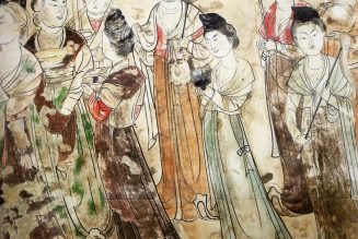 Dames de la cour Tang, 706, Mausolée de Qianling