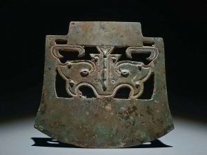 Tomahawk sacrificiel en bronze, dynastie Shang