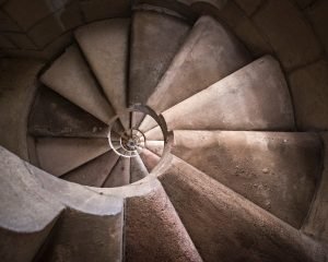 Escaliers hélicoïdaux dans la Sagrada Familia