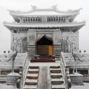 Sommet d'or de la montagne Wudang
