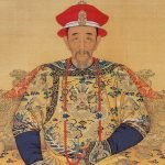 L'empereur Kangxi de la dynastie Qing en robe de cérémonie